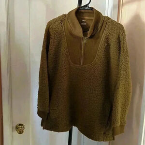 Aerie pullover with zipper